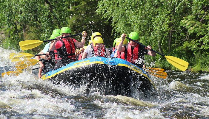 Colombo / Kitulgala (White-Water Rafting)